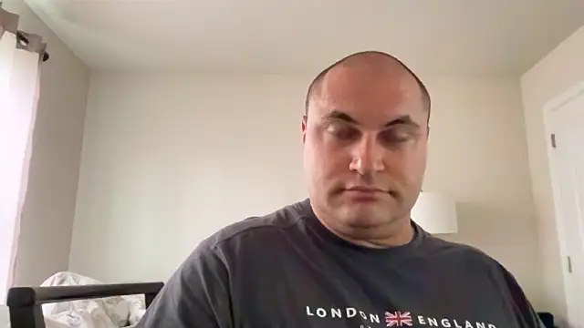 Snapshot of SluggishChase99 chatting on 23, 10, 2025 SluggishChase99 online show from 23, 10, 2025