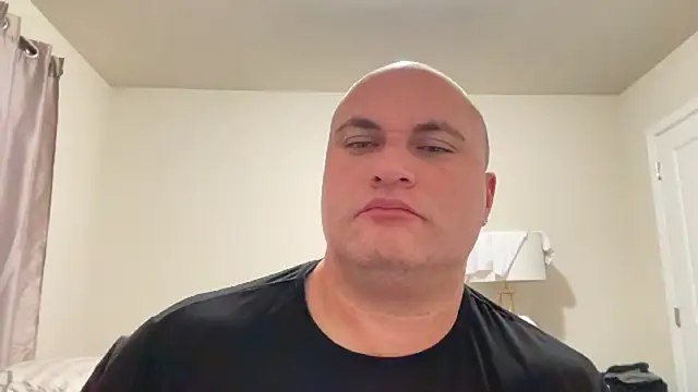 Snapshot of SluggishChase99 chatting on 1, 12, 2025 SluggishChase99 online show from 1, 12, 2025