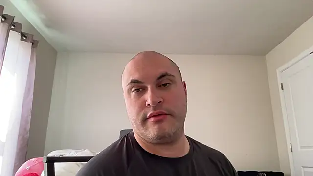 SluggishChase99 online show from 10, 3, 2026