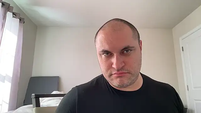 SluggishChase99 online show from 5, 2, 2026