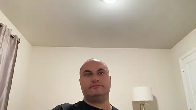 Snapshot of SluggishChase99 chatting on 17, 11, 2025 SluggishChase99 online show from 17, 11, 2025