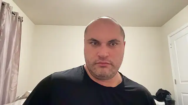 SluggishChase99 online show from 7, 2, 2026