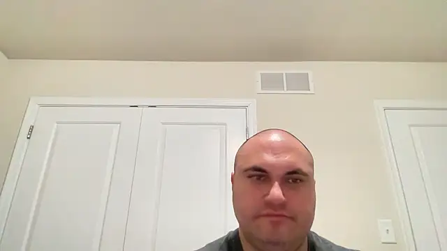SluggishChase99 online show from 16, 1, 2025