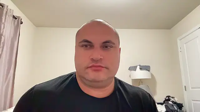 Snapshot of SluggishChase99 chatting on 13, 10, 2025 SluggishChase99 online show from 13, 10, 2025