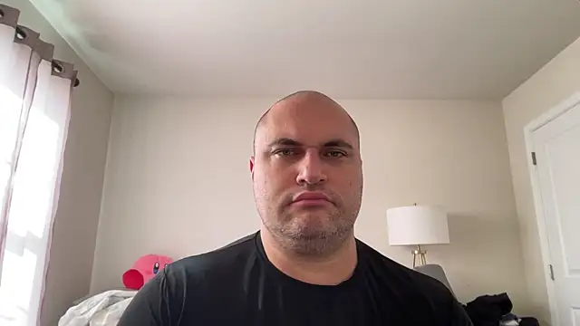 Snapshot of SluggishChase99 chatting on 28, 10, 2025 SluggishChase99 online show from 28, 10, 2025