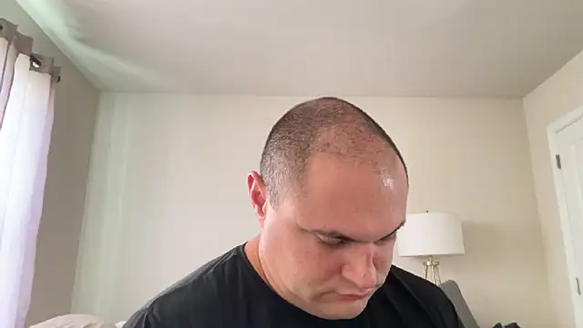 Snapshot of SluggishChase99 chatting on 5, 11, 2025 SluggishChase99 online show from 5, 11, 2025