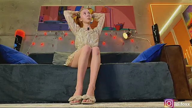 izi-fox online show from 7, 11, 2025