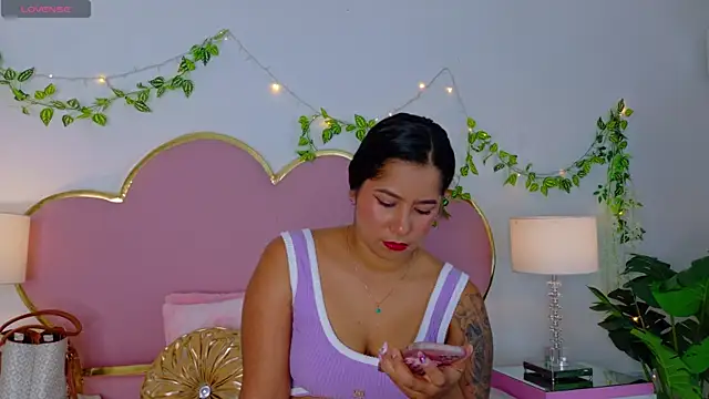 EmmaCrush online show from 1, 11, 2025