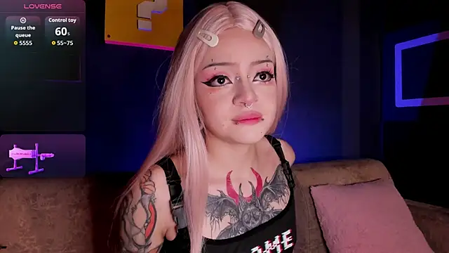 Elettra Rou online show from 16, 10, 2025