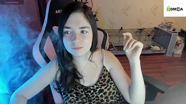 Crazy forest fairy online show from 9, 10, 2025