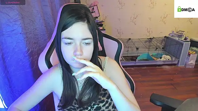 Crazy forest fairy online show from 16, 10, 2025