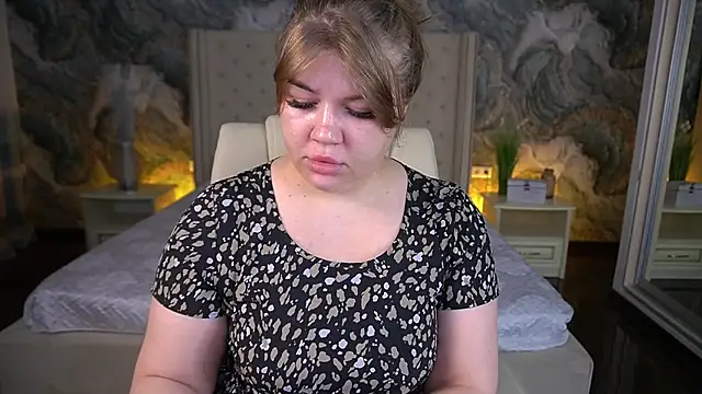 Snapshot of GabbieJay chatting on 24, 6, 2026 GabbieJay online show from 24, 6, 2026