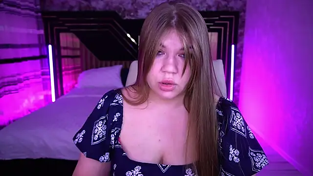 Snapshot of GabbieJay chatting on 9, 7, 2026 GabbieJay online show from 9, 7, 2026