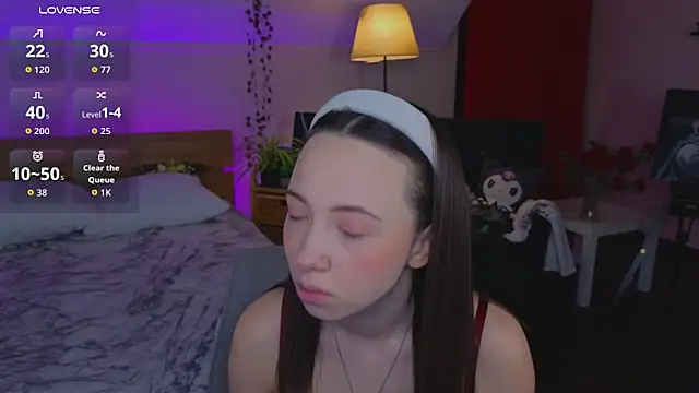 Hayle Hill online show from 3, 4, 2026