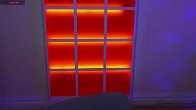 Hayle Hill online show from 5, 11, 2025