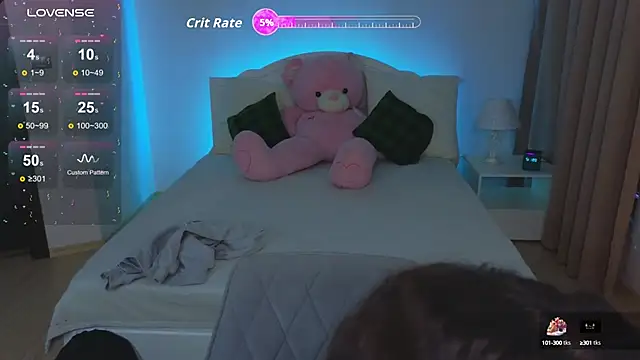 Hayle Hill online show from 13, 10, 2025