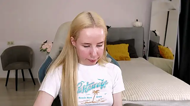 Cassie Kelman online show from 25, 10, 2025