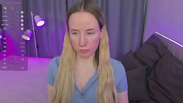 Cassie Kelman online show from 27, 2, 2025