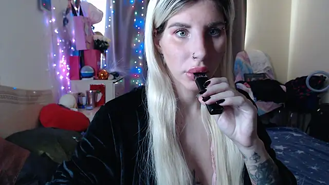 BLACKPeonyy online show from 13, 9, 2025