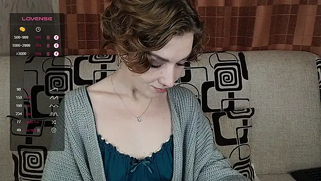 Snapshot of TinaWince chatting on 15, 11, 2025 TinaWince online show from 15, 11, 2025