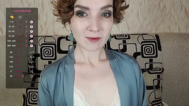 Snapshot of TinaWince chatting on 16, 10, 2025 TinaWince online show from 16, 10, 2025