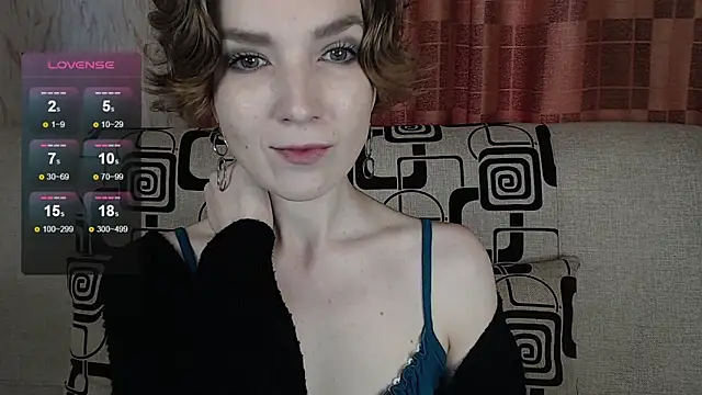 Snapshot of TinaWince chatting on 16, 5, 2026 TinaWince online show from 16, 5, 2026