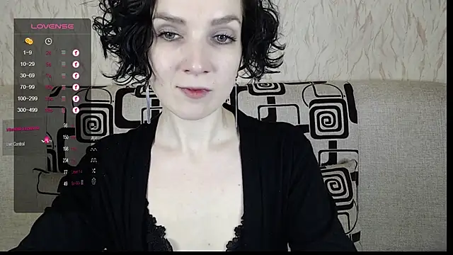 Snapshot of TinaWince chatting on 6, 2, 2025 TinaWince online show from 6, 2, 2025