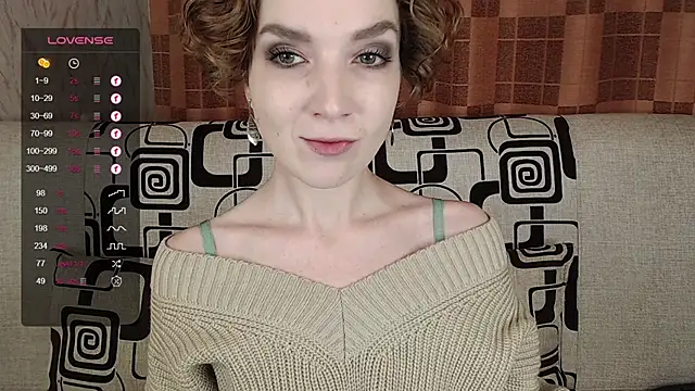 Snapshot of TinaWince chatting on 3, 11, 2025 TinaWince online show from 3, 11, 2025