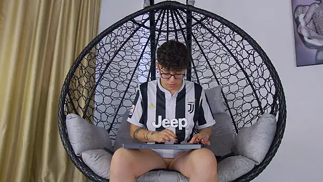 alex noa online show from 3, 4, 2026