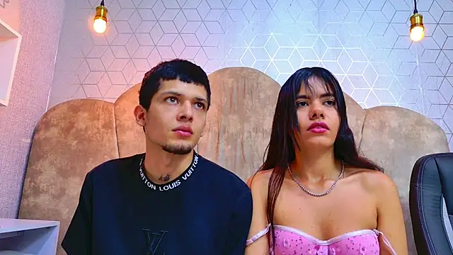 kendalltaylorr online show from 17, 3, 2026