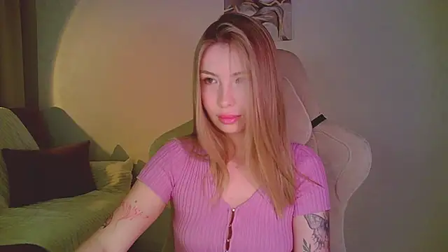 mia raspberrie online show from 17, 5, 2026