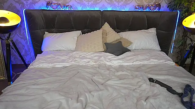 ArianaDarkk online show from 13, 3, 2025