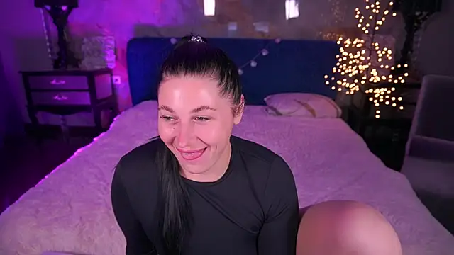 ArianaDarkk online show from 10, 4, 2026