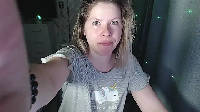 MelissaXKinky online show from 5, 3, 2025