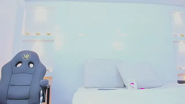 Dalia-Prada online show from 6, 3, 2026