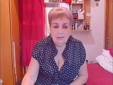 Victoria5643 online show from 1, 12, 2025