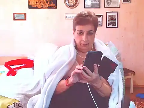 Victoria5643 online show from 28, 2, 2026