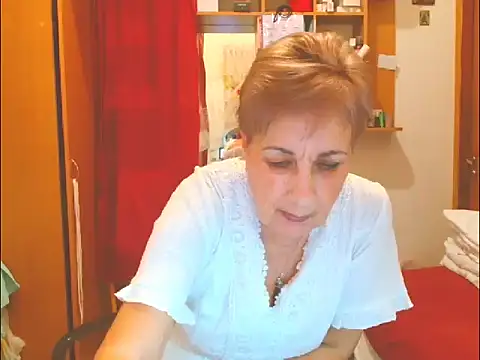 Victoria5643 online show from 17, 11, 2025