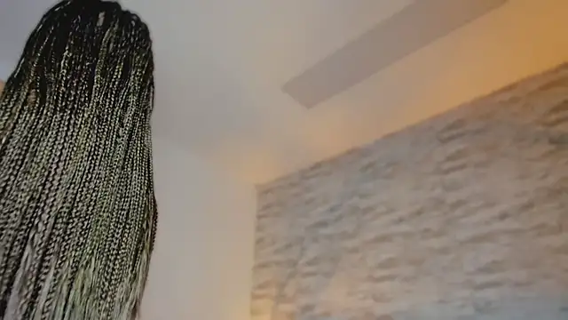 Anneth  M online show from 25, 3, 2026