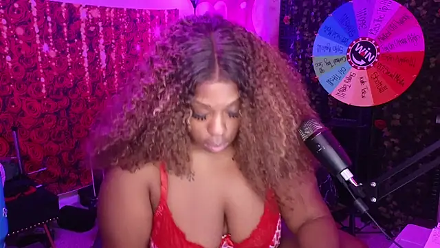 Snapshot of cheriserozequeen chatting on 10, 6, 2026 cheriserozequeen online show from 10, 6, 2026