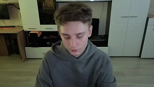 angryzan online show from 18, 3, 2026