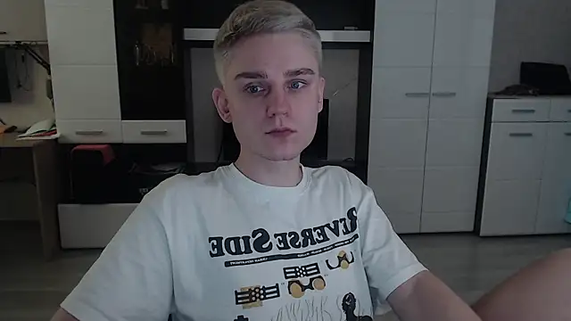 angryzan online show from 18, 2, 2025