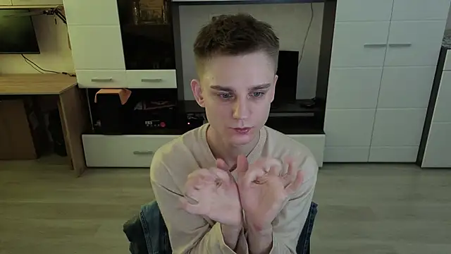 angryzan online show from 22, 4, 2026