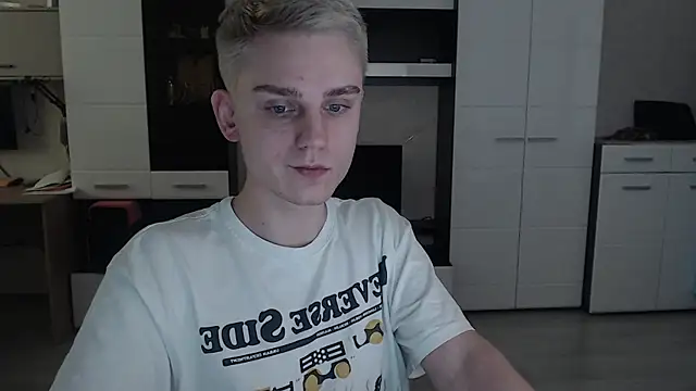 angryzan online show from 18, 2, 2025