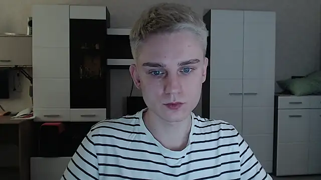 angryzan online show from 20, 2, 2025