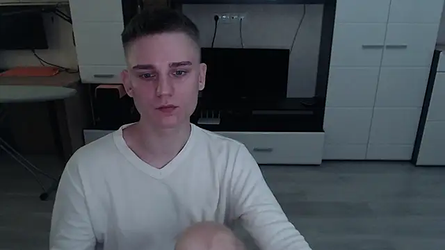 angryzan online show from 30, 9, 2025