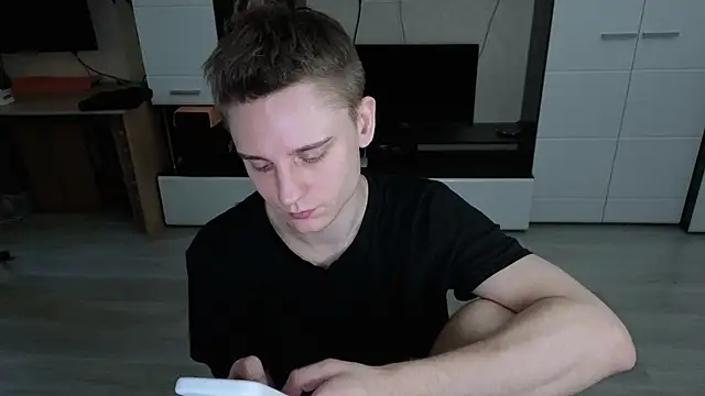 angryzan online show from 2, 12, 2025