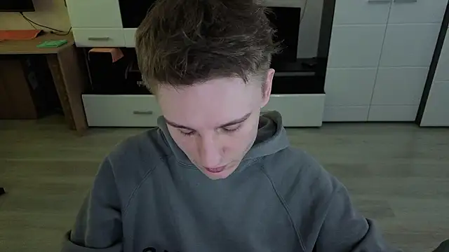 angryzan online show from 10, 2, 2026