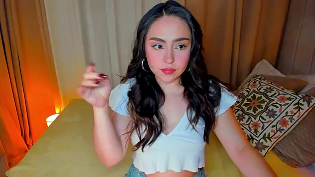 SofiMeza online show from 25, 2, 2025