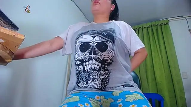 Snapshot of hairy_pussywet chatting on 8, 6, 2026 hairy pussywet online show from 8, 6, 2026
